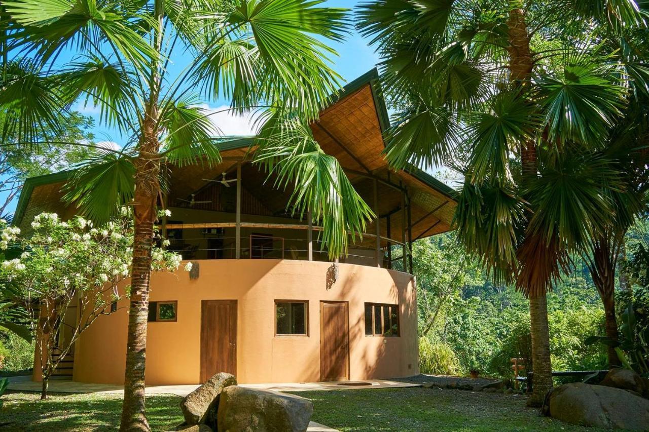 Manoas Bed & Breakfast Uvita Bagian luar foto
