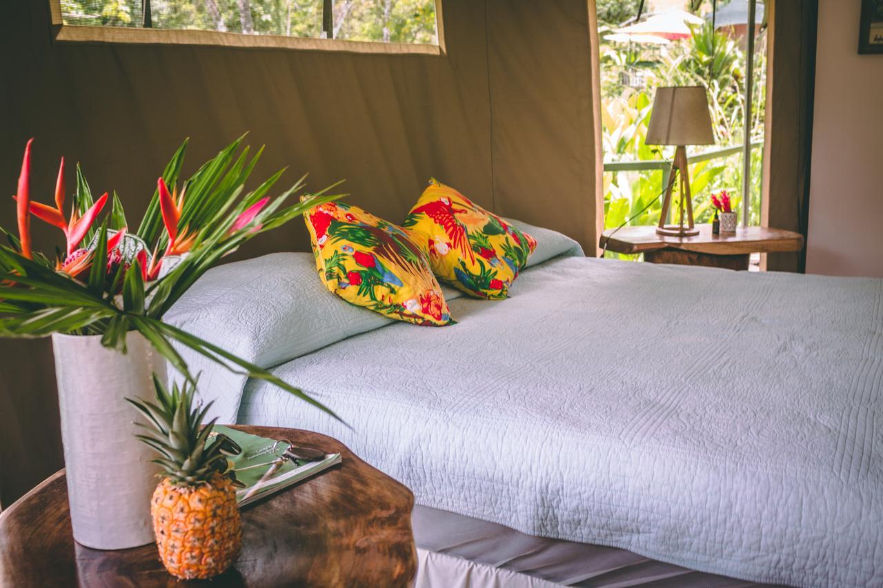 Manoas Bed & Breakfast Uvita Bagian luar foto